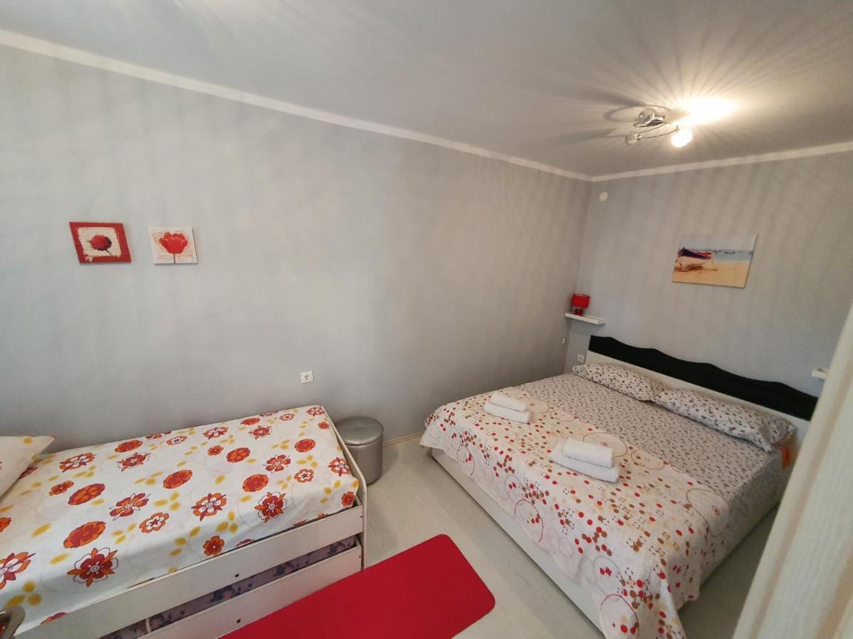 Apartments Jerine Tribunj  Ngoại thất bức ảnh