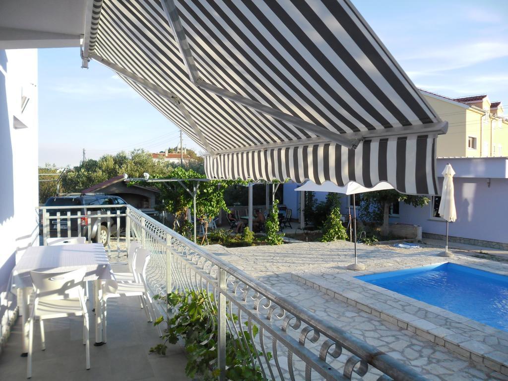 Apartments Jerine Tribunj  Ngoại thất bức ảnh