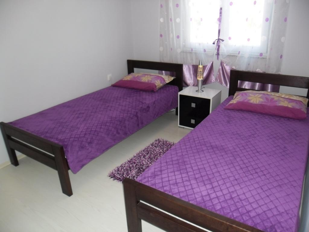 Apartments Jerine Tribunj  Phòng bức ảnh