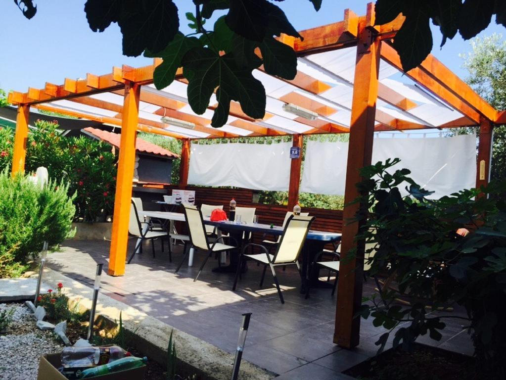 Apartments Jerine Tribunj  Phòng bức ảnh
