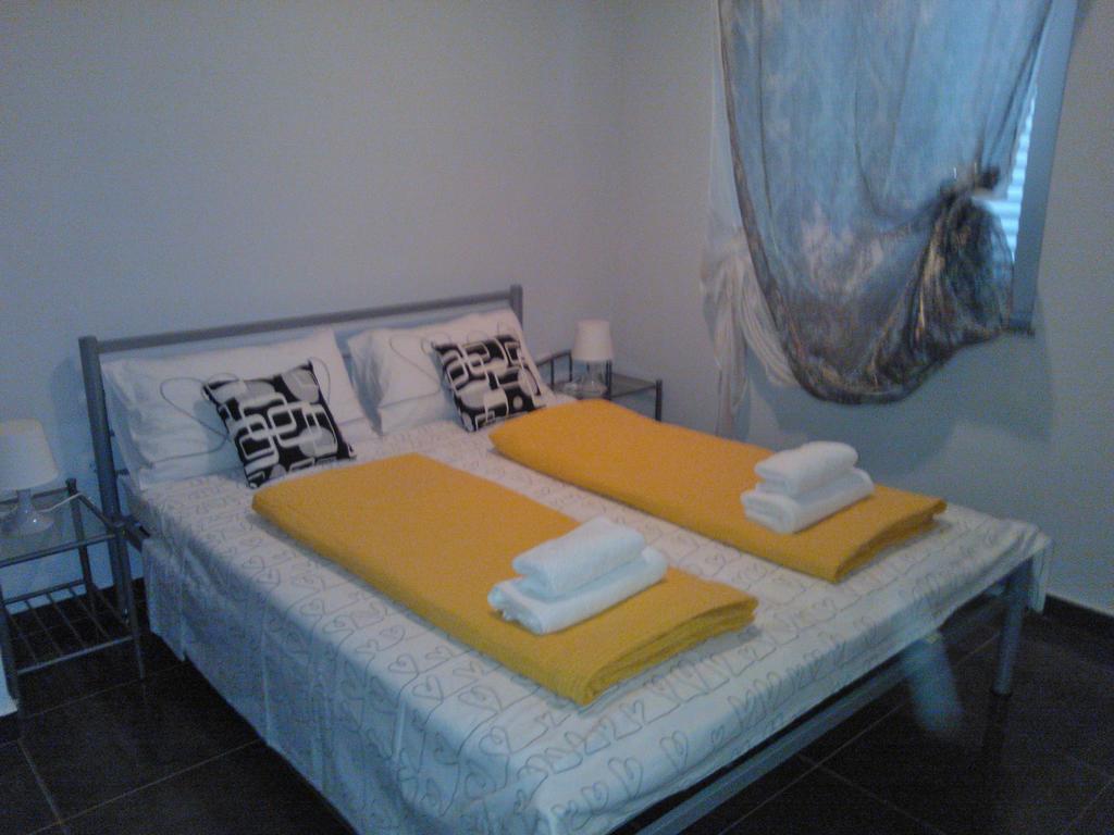 Apartments Jerine Tribunj  Phòng bức ảnh